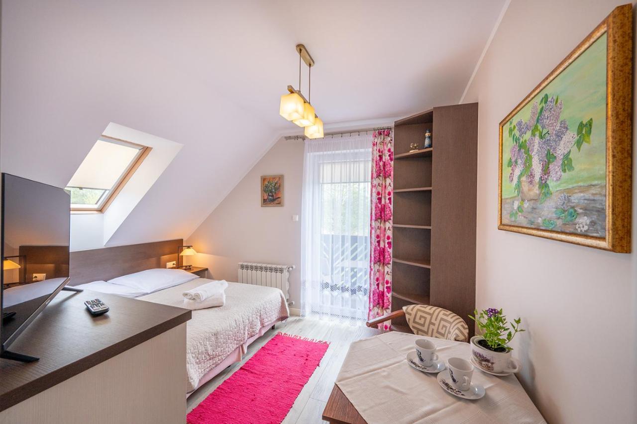 Doppelzimmer mit Balkon