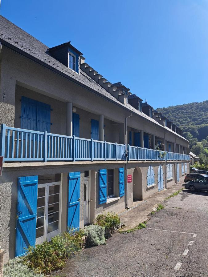 Grand appartement en RDC Vallée de Campan - Bed and Breakfast