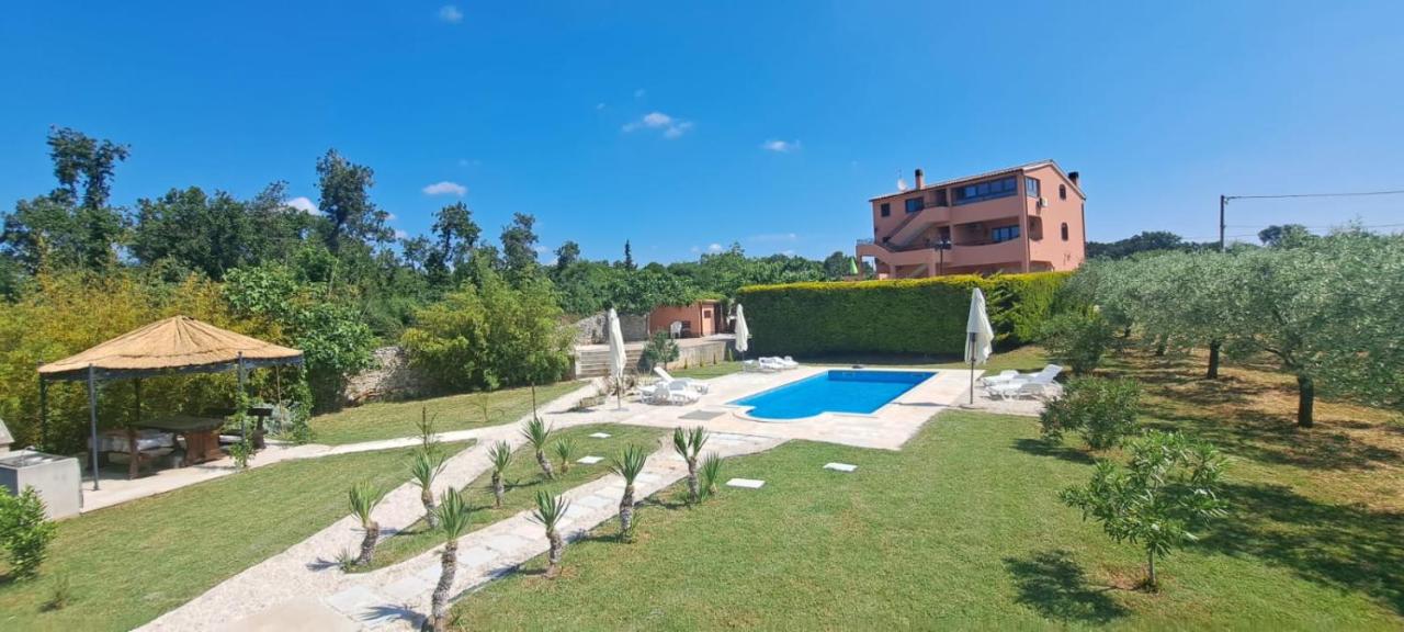 Apartment Rojnic - Chambres d’hôtes