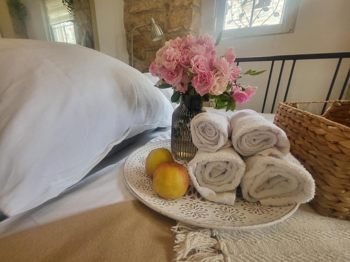 B&B Brtonigla - Istrian romantic apartments AMore - Bed and Breakfast Brtonigla