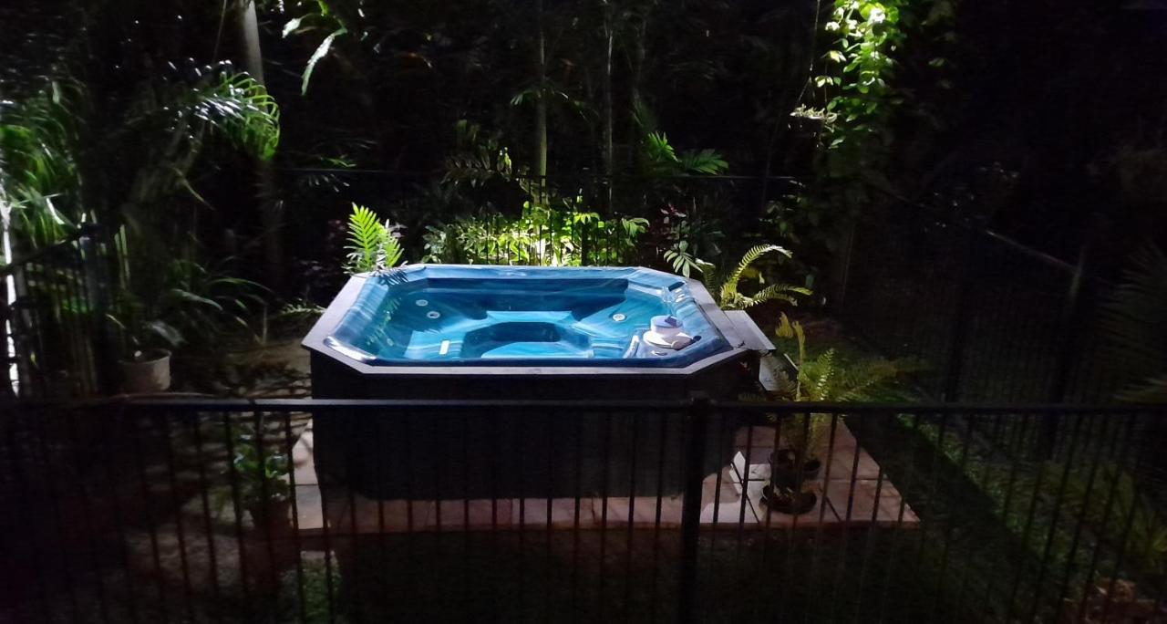 Ulysses Landing - Bed and Breakfast Kurrimine Beach
