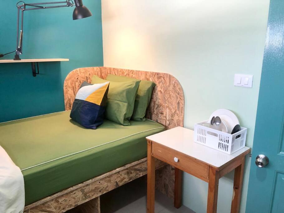 Single Room with Shared Bathroom