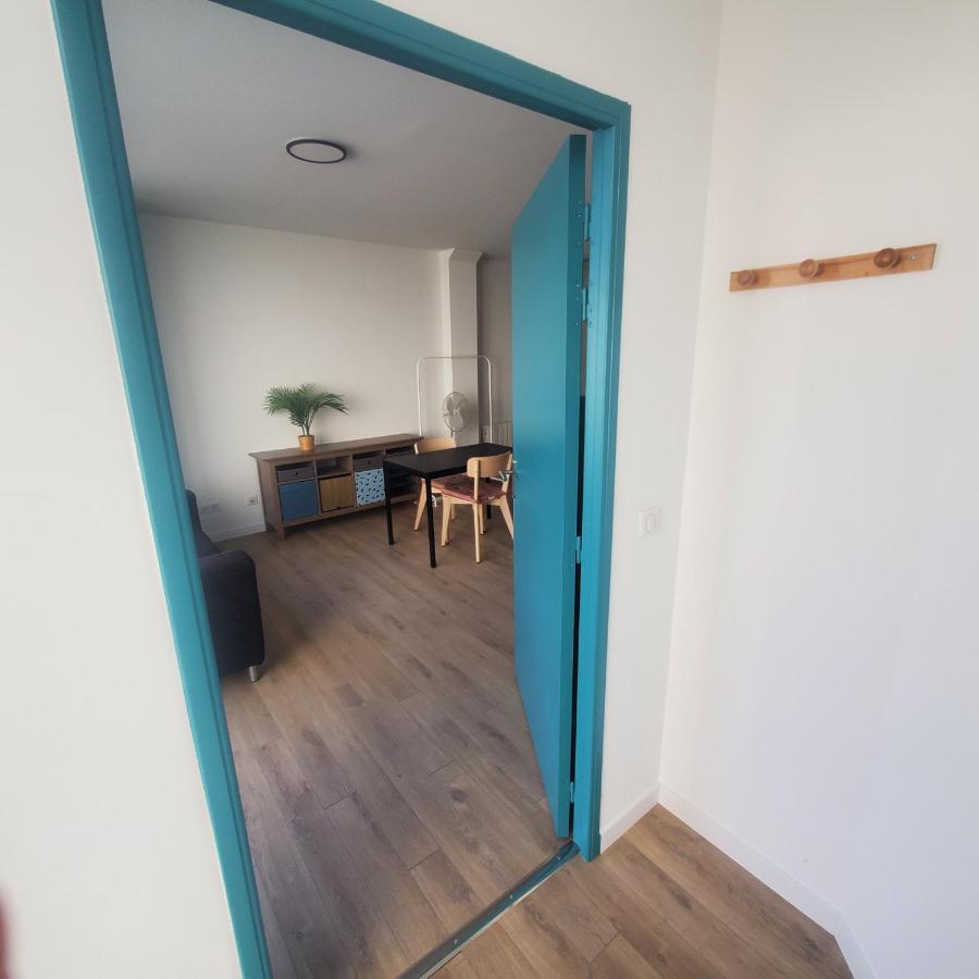Studio indépendant de 30 m² - St Cléophas - B&B