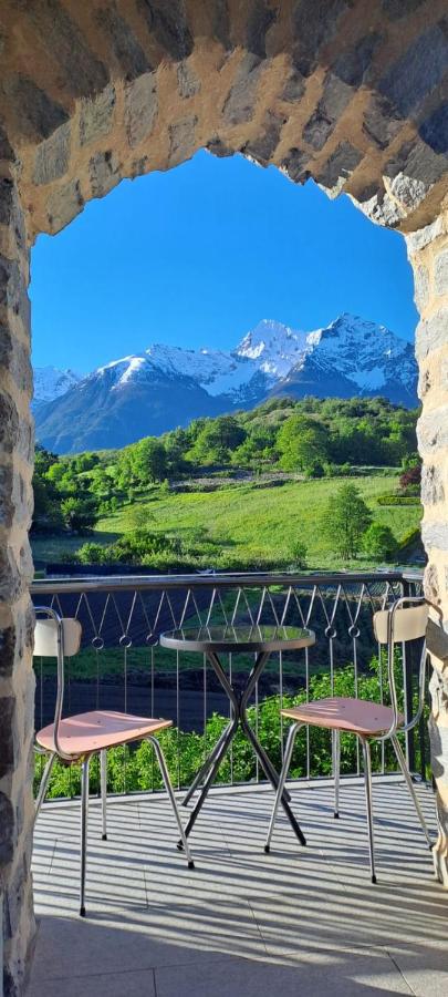 Aosta Stunning Panoramic Views From Modern Two Bedroom Apartment - B&B