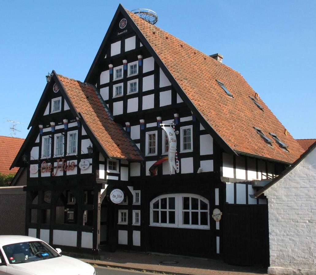 Holgers Galerie - Über den Dächern von Steinhude - Chambres d’hôtes