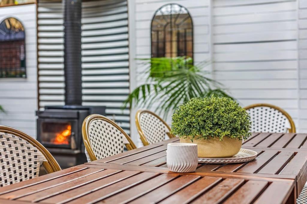 Gloria of Healesville - Bed and Breakfast