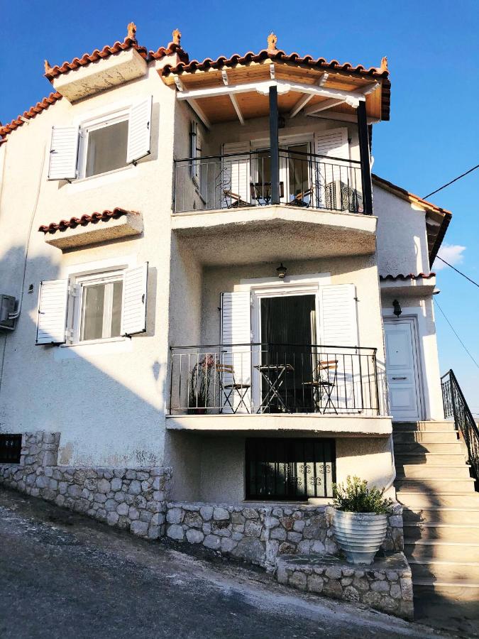Endless View Home in Nafplio - Bed and Breakfast