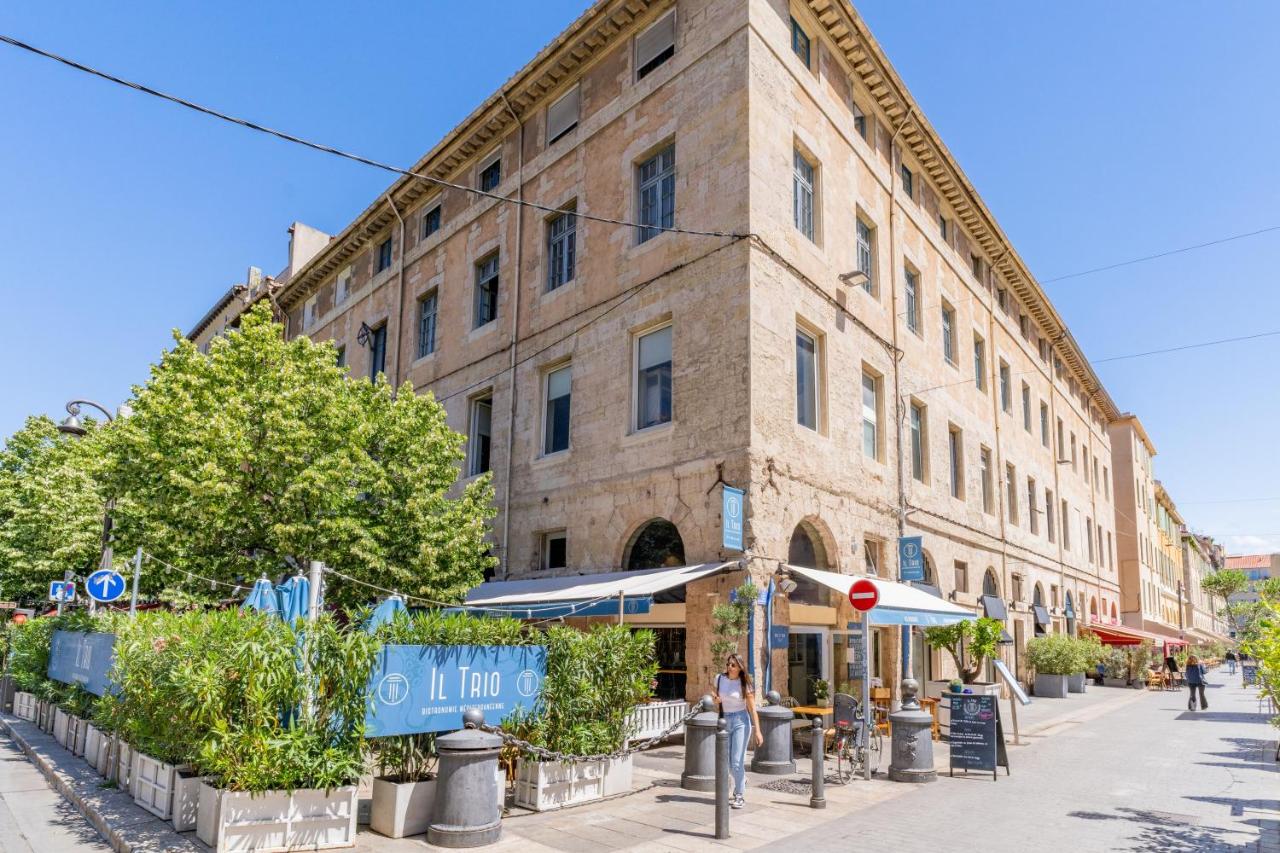 L'Arsenal - très bel appartement sur le Vieux-Port - Bed and Breakfast Marseille