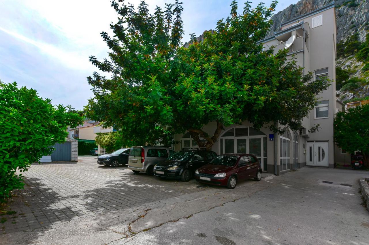 Apartment Aurora - B&B Omiš