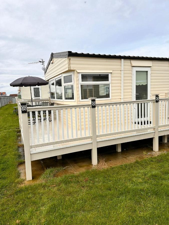 Browns caravan rentals, ingoldmells 4 berth caravan silver beach - B&B