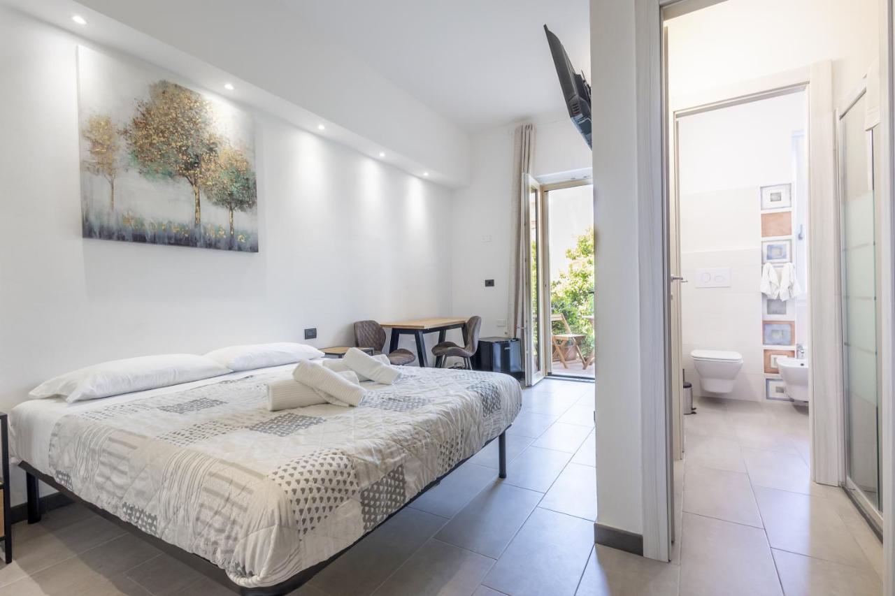 King Room with Garden View