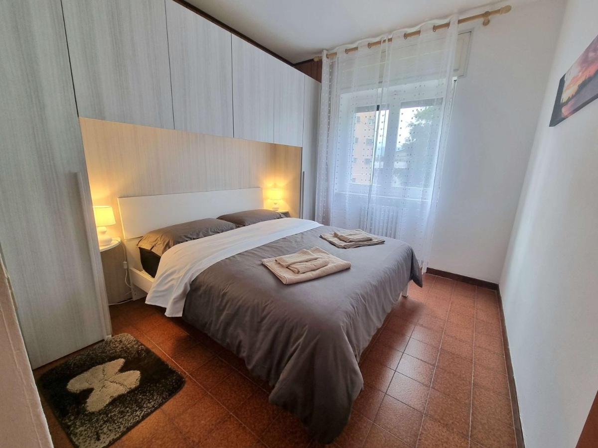 B&B Ivrea - Appartamento Verdi Ivrea Free Parking - Bed and Breakfast Ivrea