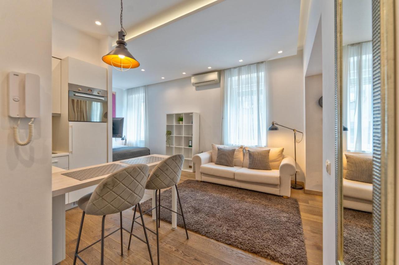 Estudio Deluxe con cama grande