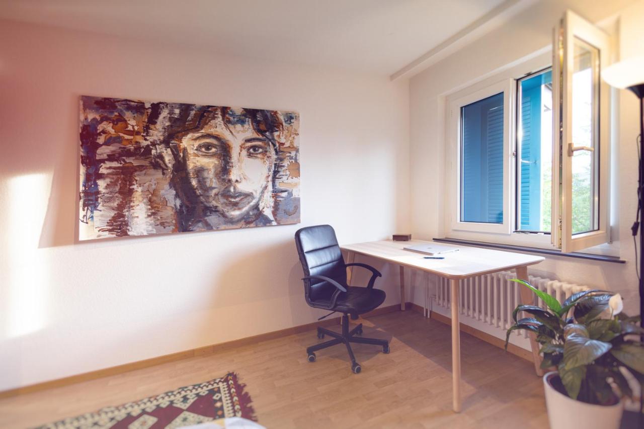 all you need - 20 Minutes to Mainstation - own room in shared flat - Bed and Breakfast