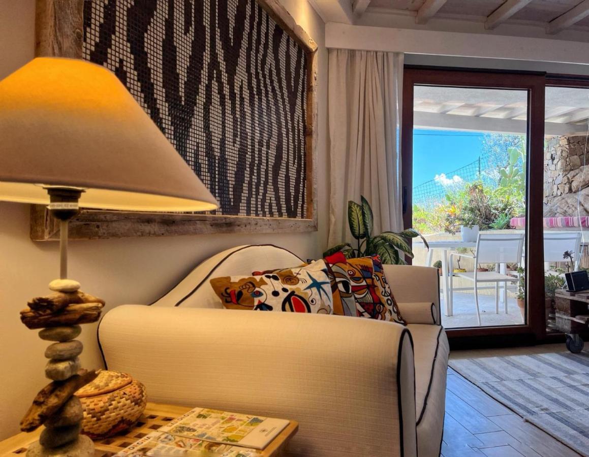 Suite mit Kingsize-Bett und Meerblick