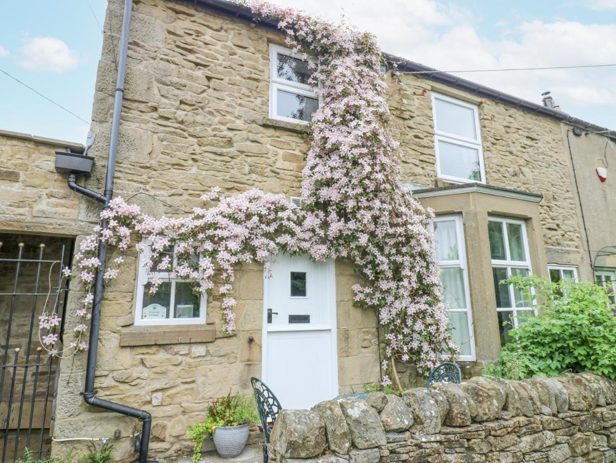 B&B Consett - Wayside Cottage - Bed and Breakfast Consett