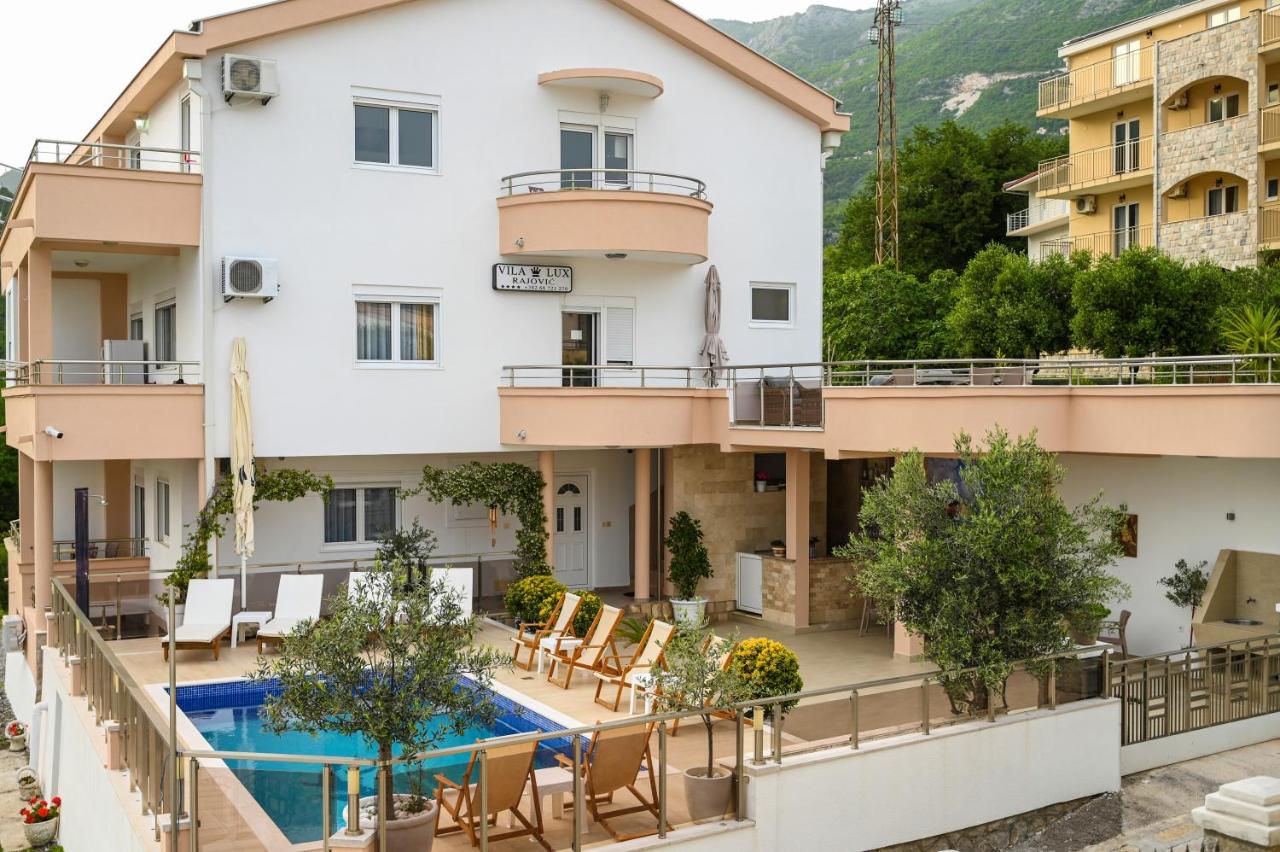 B&B Budva - Vila lux Rajović - Bed and Breakfast Budva