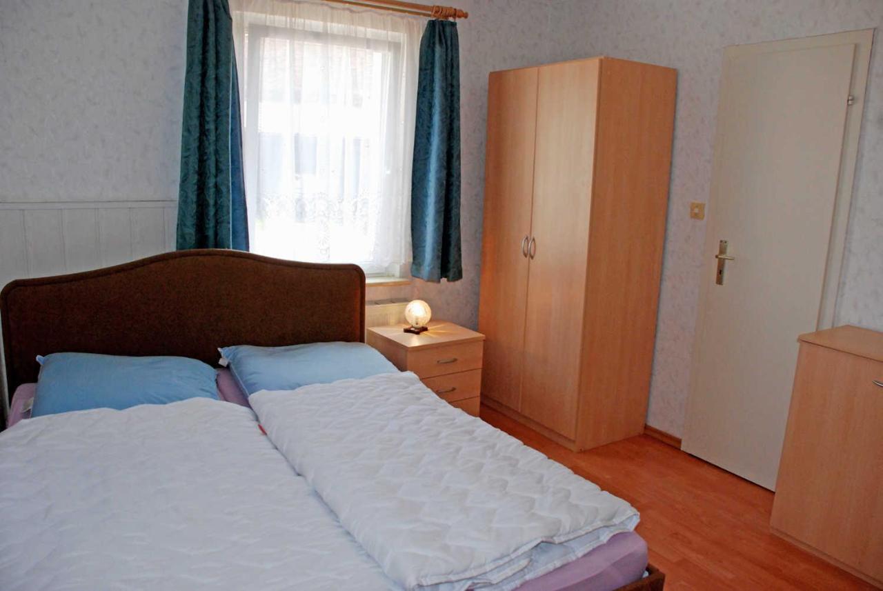 One-Bedroom Apartment with Terrace