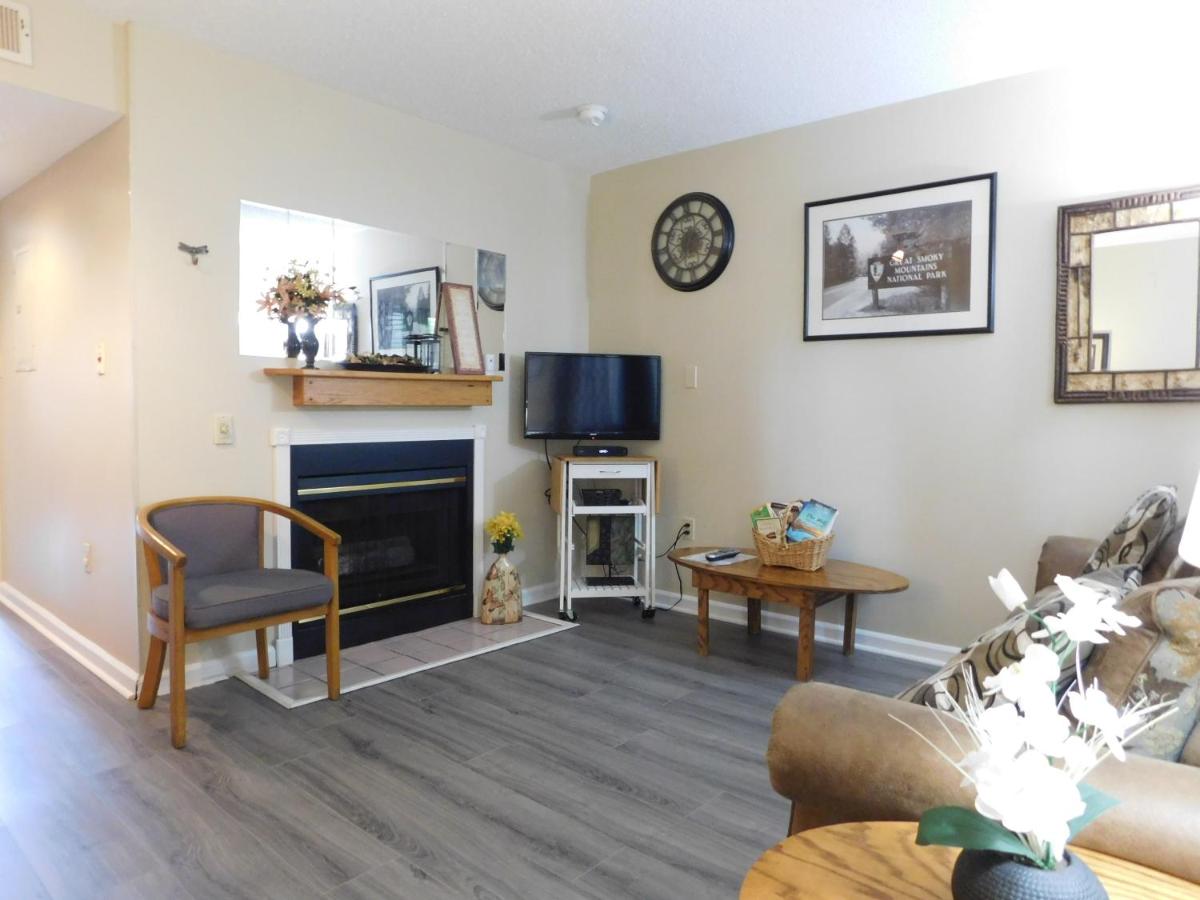 Laurel Inn 103
