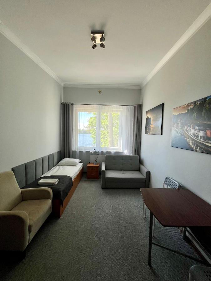 Apartment with Lake View