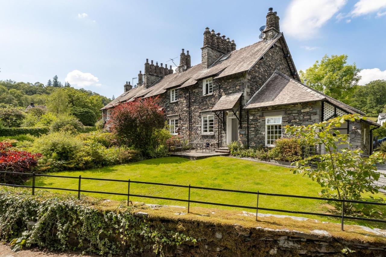 Riverside House - B&B