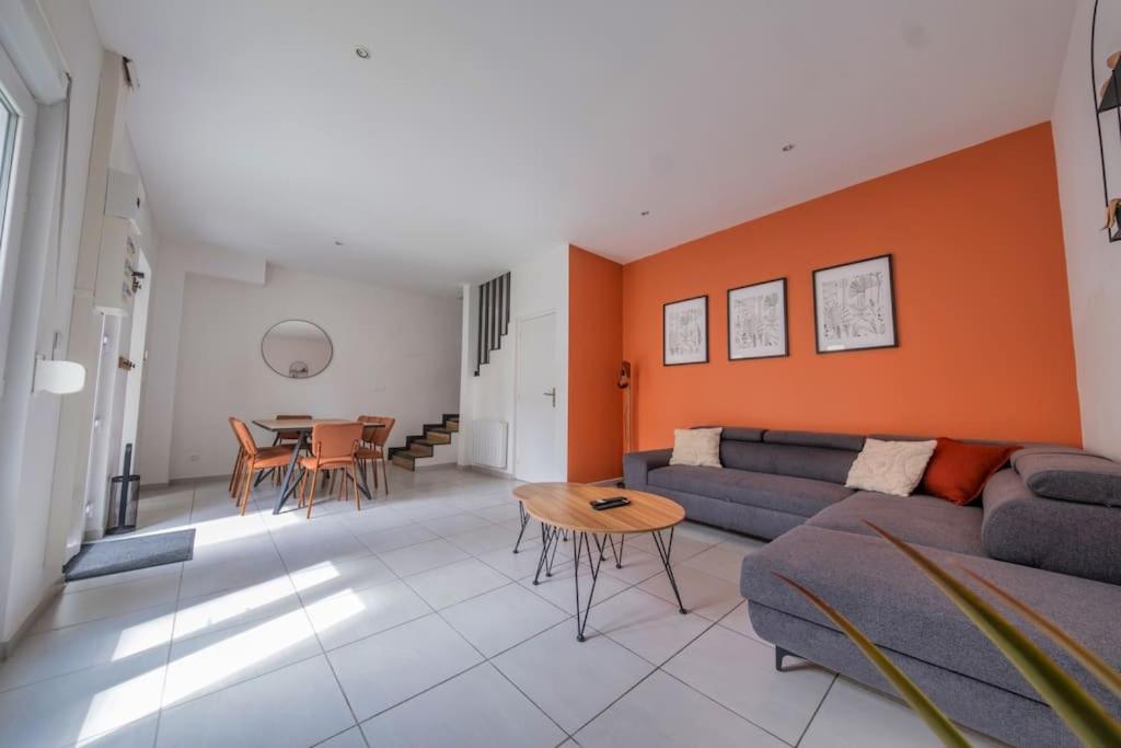 La Marquise - 3 Chambres - Ferienwohnung Reims