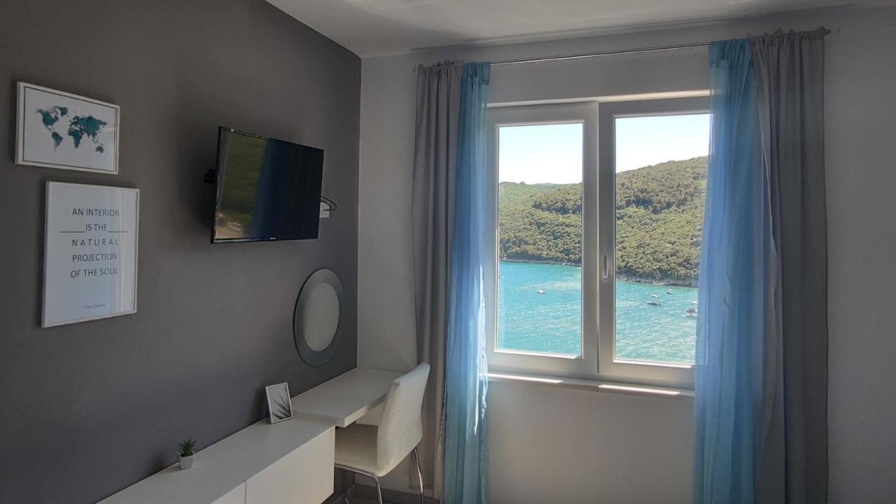 B&B Rabac - Apartment Noemi with a direct beach view - Bed and Breakfast Rabac