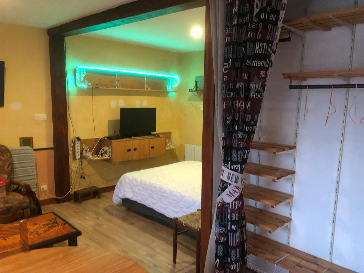 Chez Steve and son - Bed and Breakfast Goudet