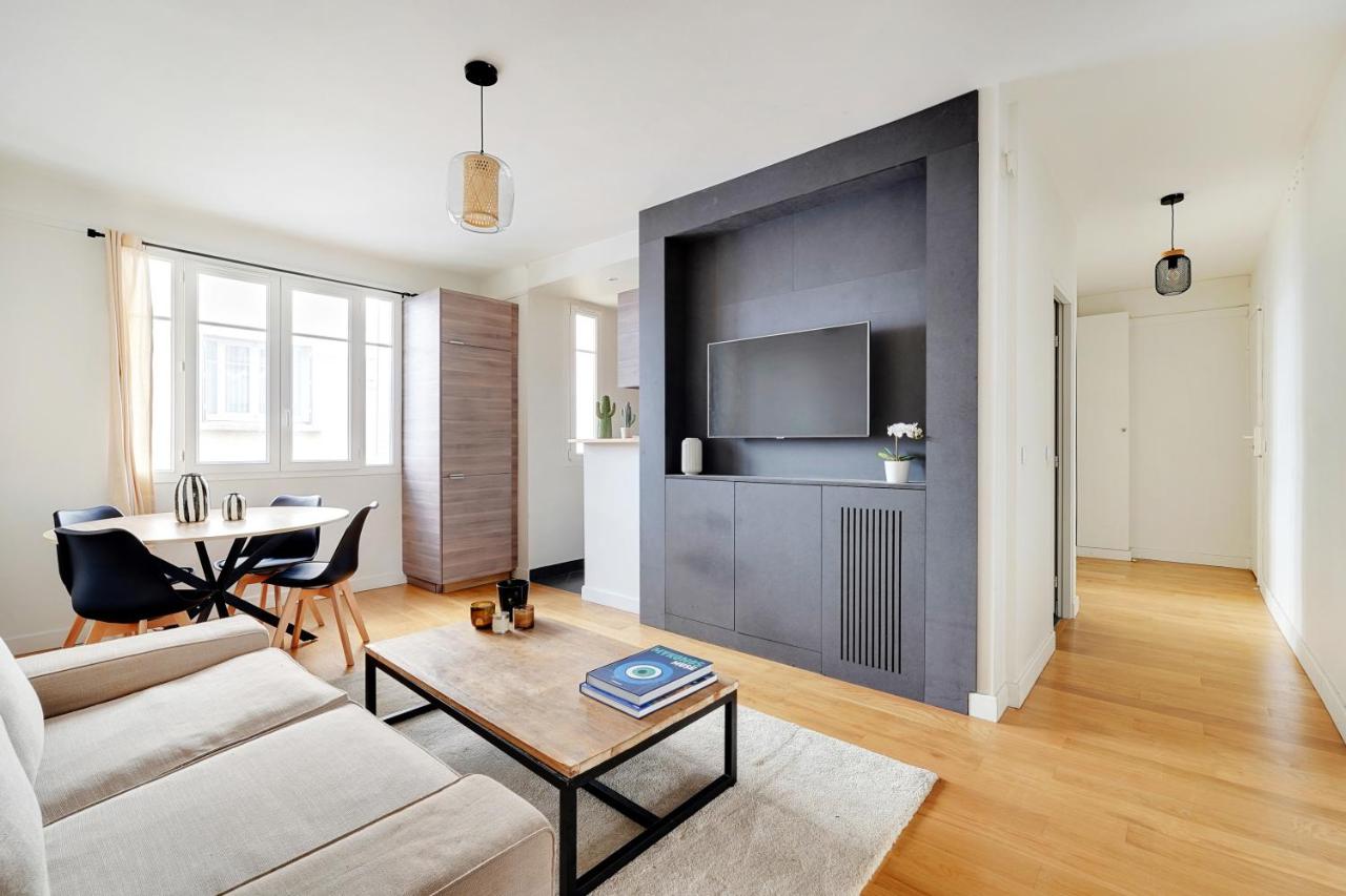 T3 Boulogne - Roland Garros/Parc des Princes - B&B