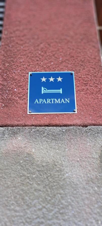 Apartman Moonlite - Ferienwohnung