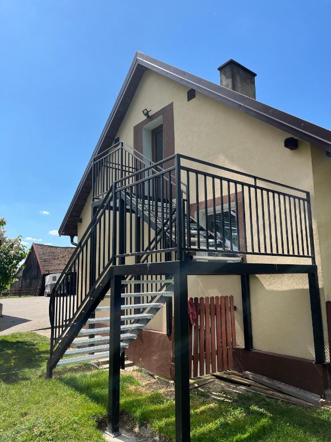 Zakątek Lipowy - Turystyka Stulichy - Bed and Breakfast