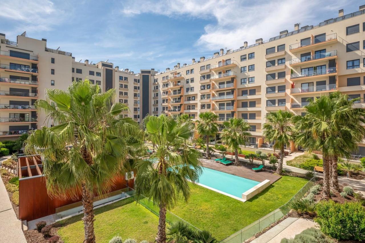 GuestReady - Tranquil Seixal Haven - B&B