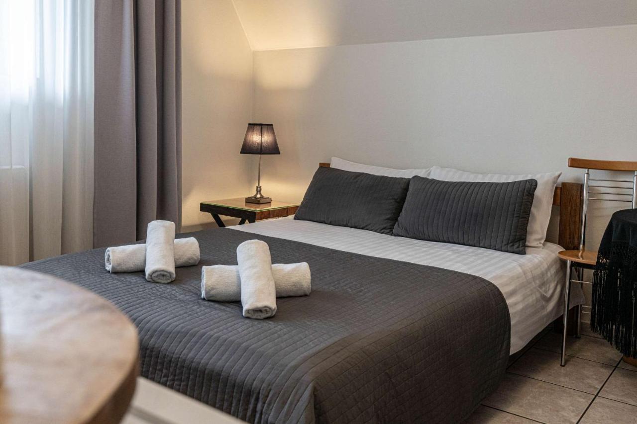 Doppelzimmer mit Zustellbett (3 Erwachsene)