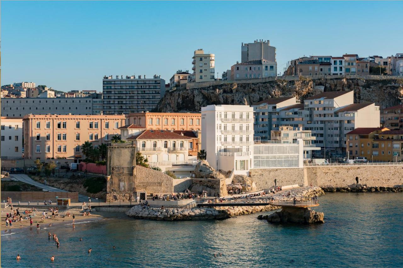 B&B Marseille - Les Bords De Mer - Bed and Breakfast Marseille