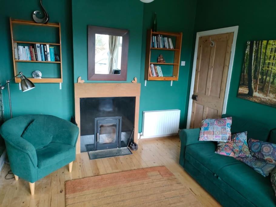 Hidden Hearts Apartment - Chambres d'hôtes Roscrea