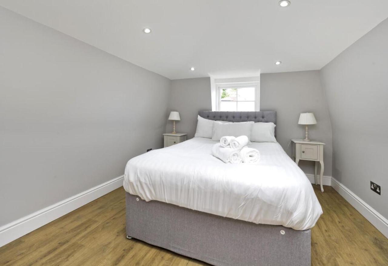 Wimbledon - Apartment - Sleeps 2 -Private Entrance - Chambres d’hôtes Londres