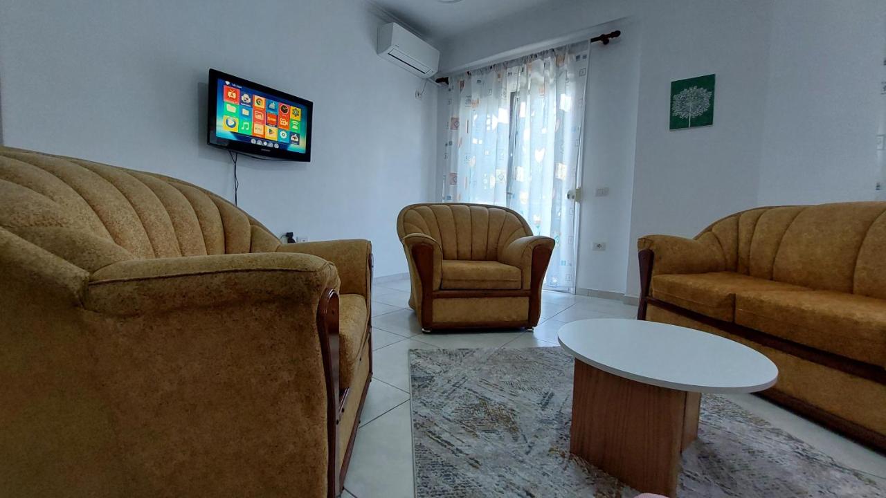 Eri Apartments Vlore, Lungomare - B&B