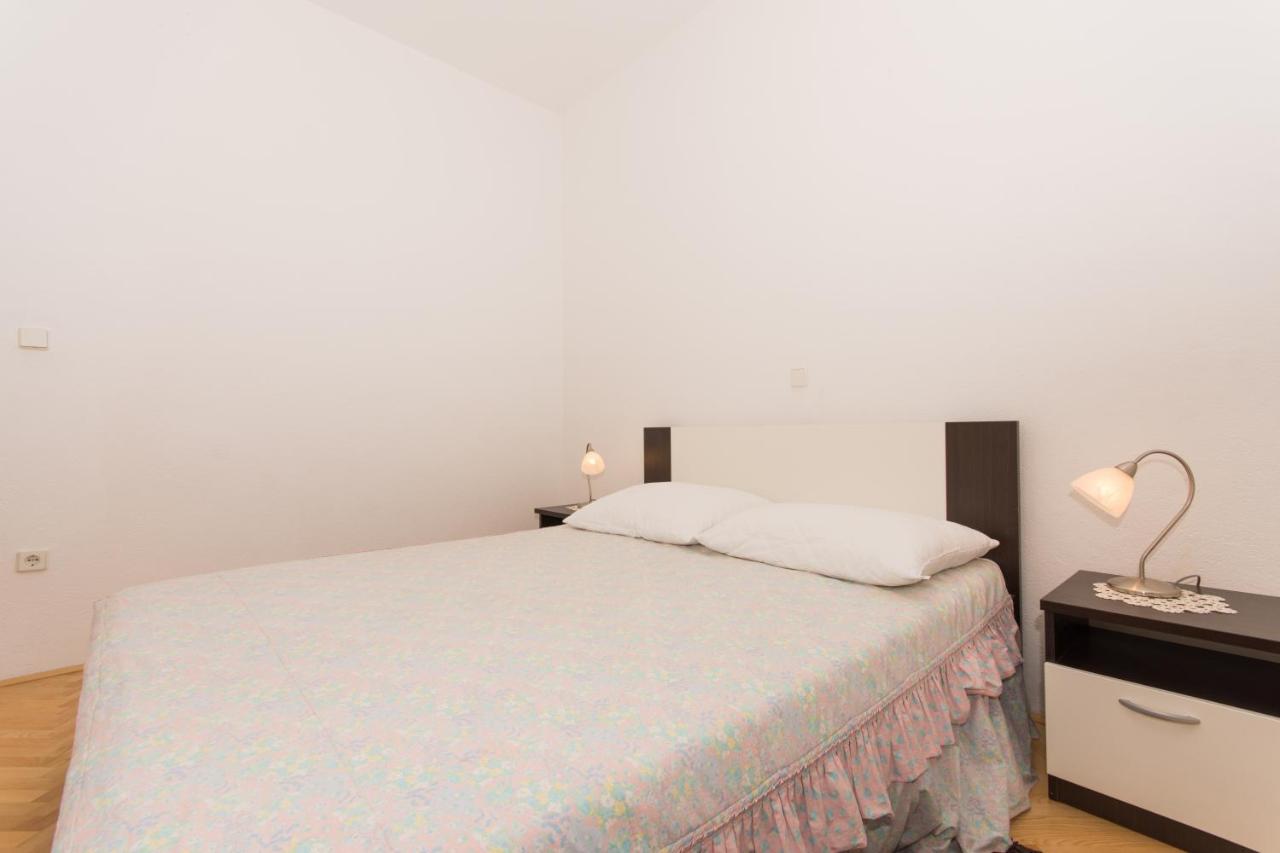 Two-Bedroom Deluxe Apartment