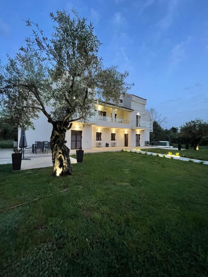 B&B Roda - Villa Rodelia - Bed and Breakfast Roda