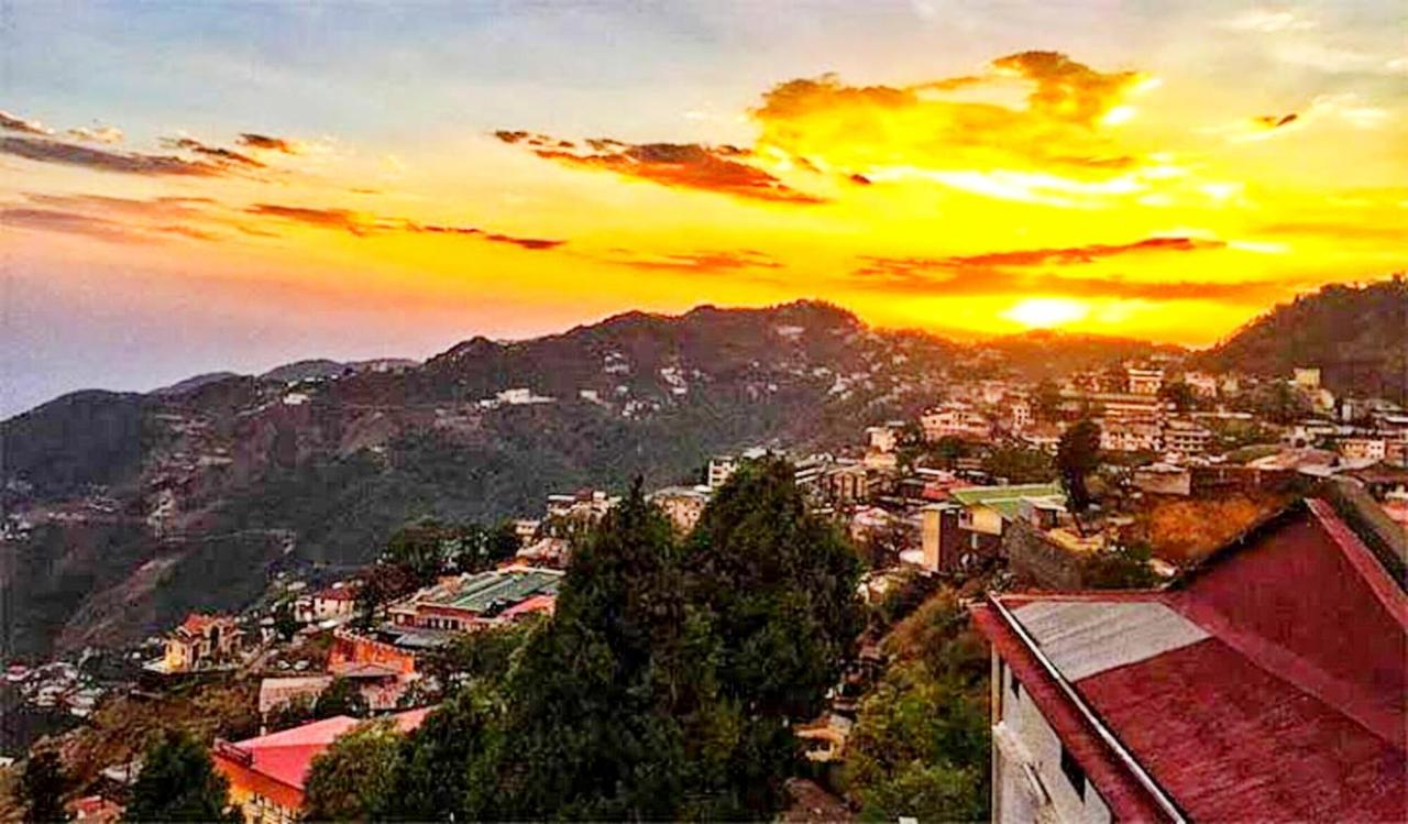 B&B Mussoorie - The Boho Heritage near Mall Road - Bed and Breakfast Mussoorie