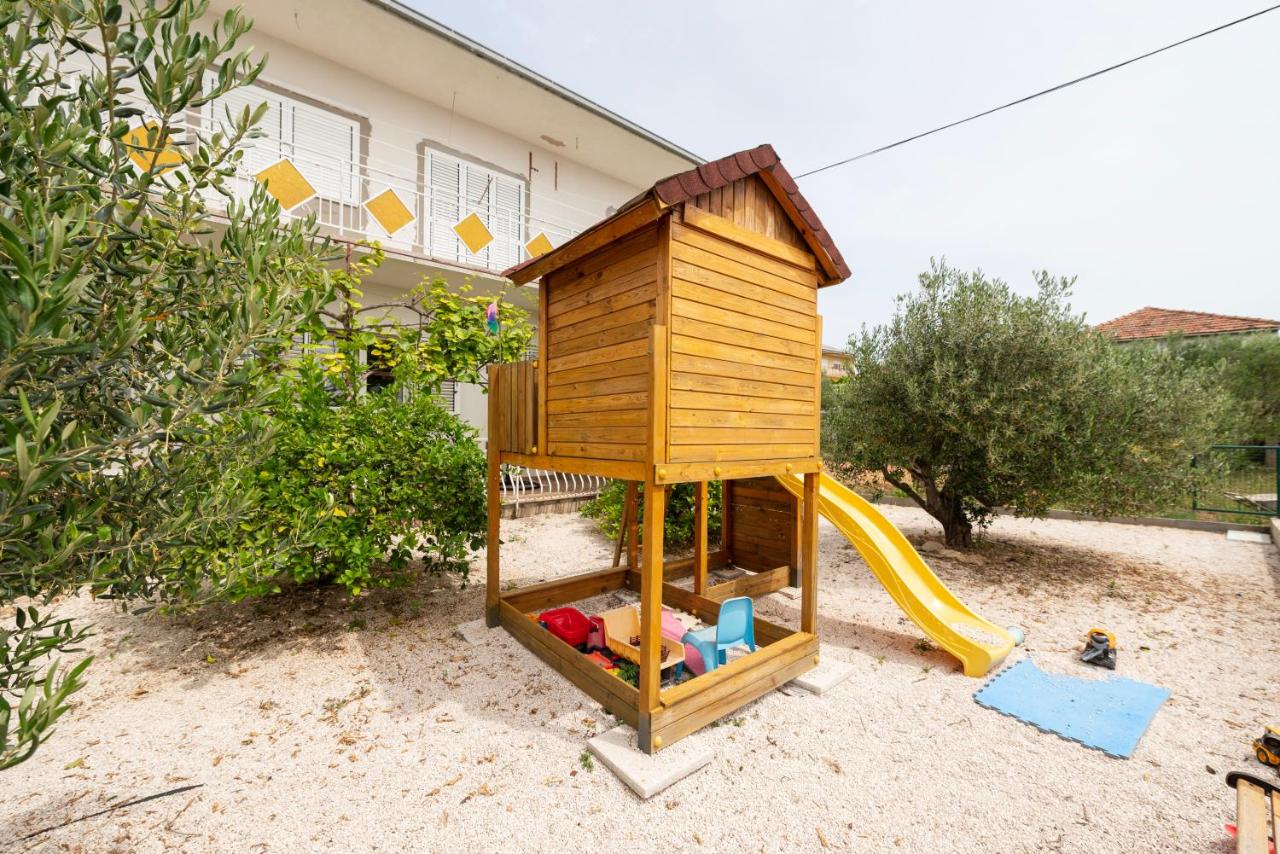 Apartment PAULA - Ferienwohnung Trogir