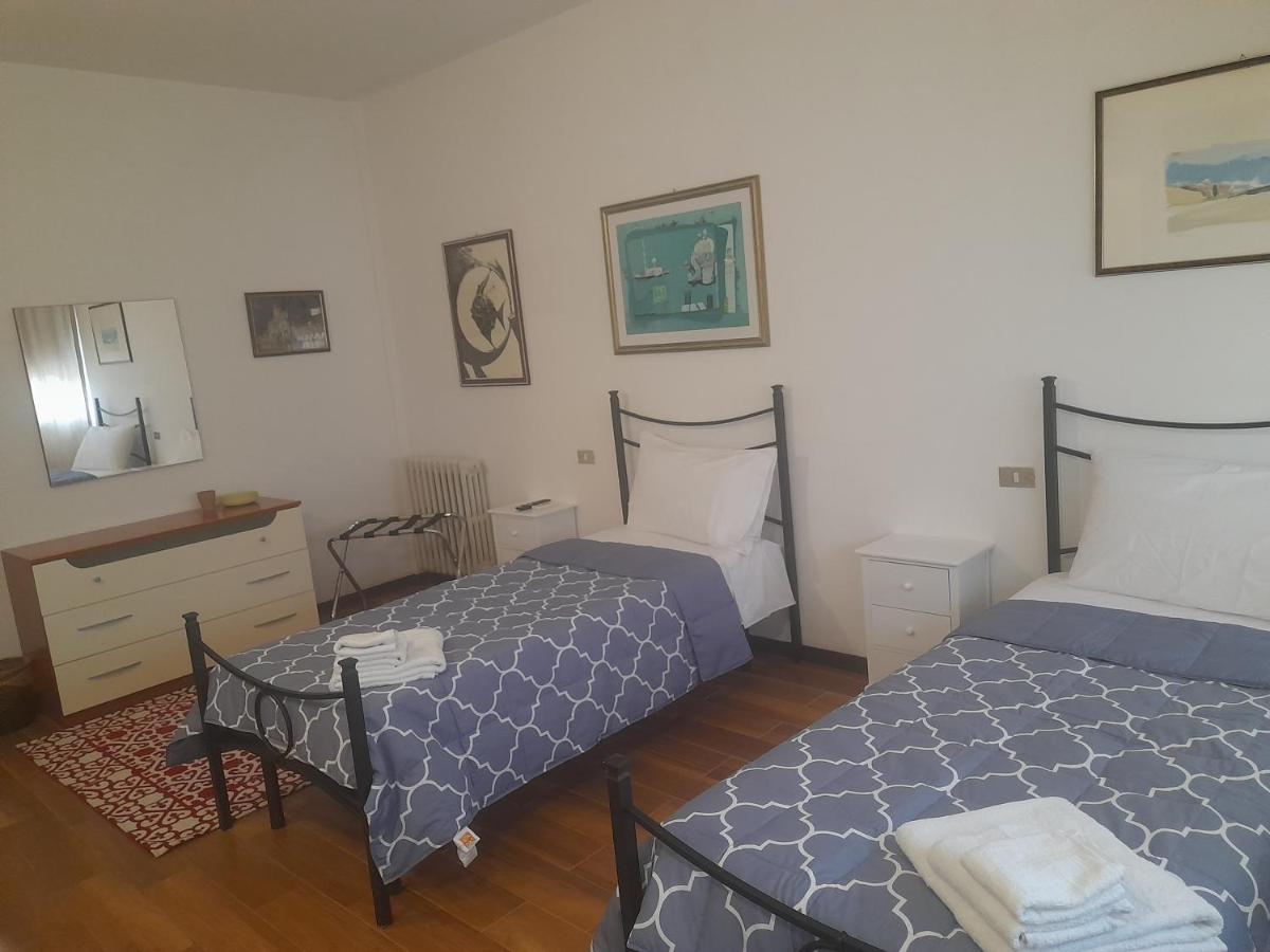 Deluxe Doppel-/Zweibettzimmer