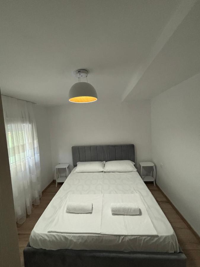 Vacation Studio by Andrea - B&B Tirana