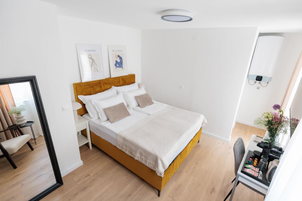 Double Room with Terrace