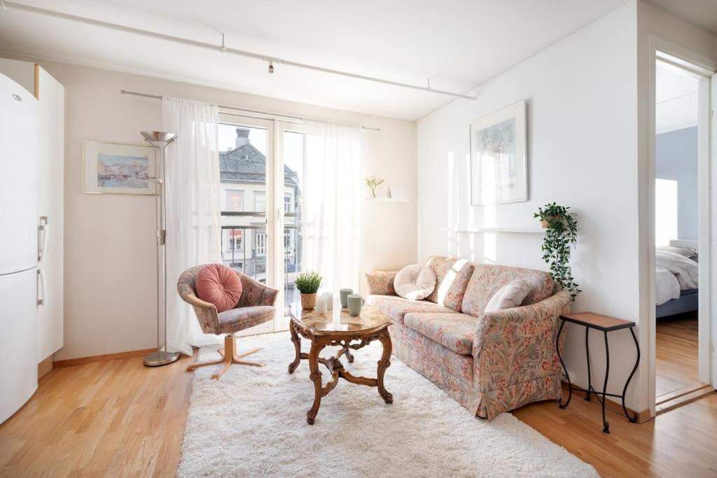 Charming apt in city centre - Chambres d’hôtes