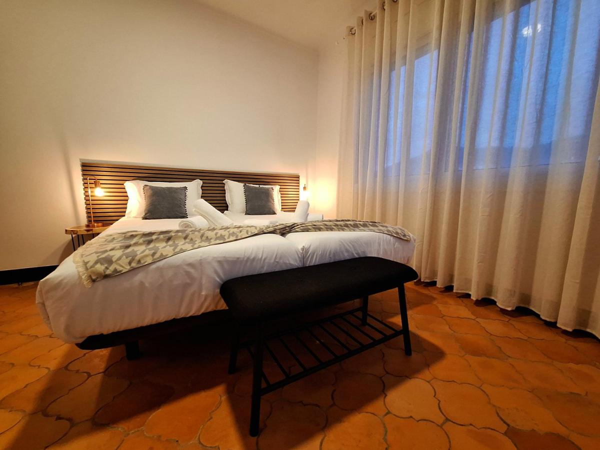Double or Twin Room with Shared Bathroom