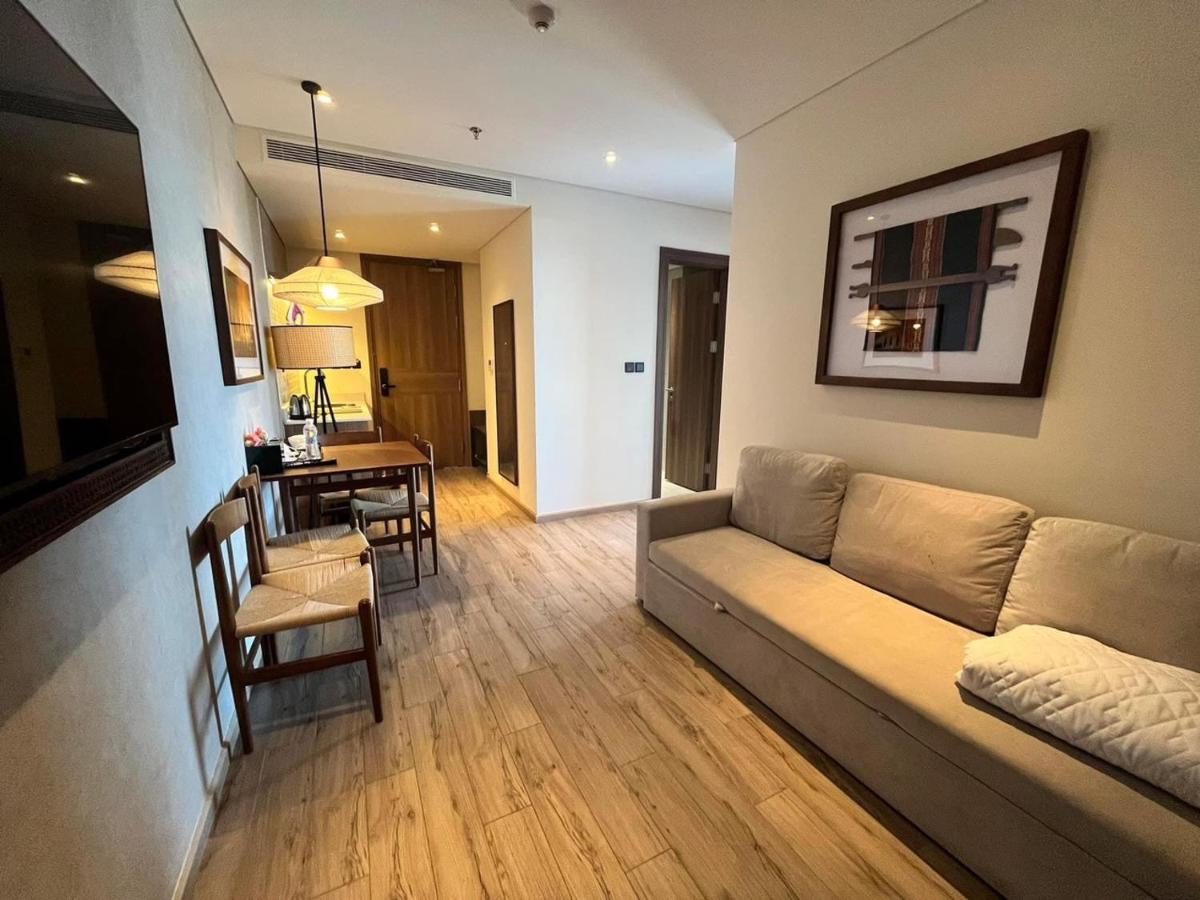 Two-Bedroom Deluxe Apartment with Ocean View