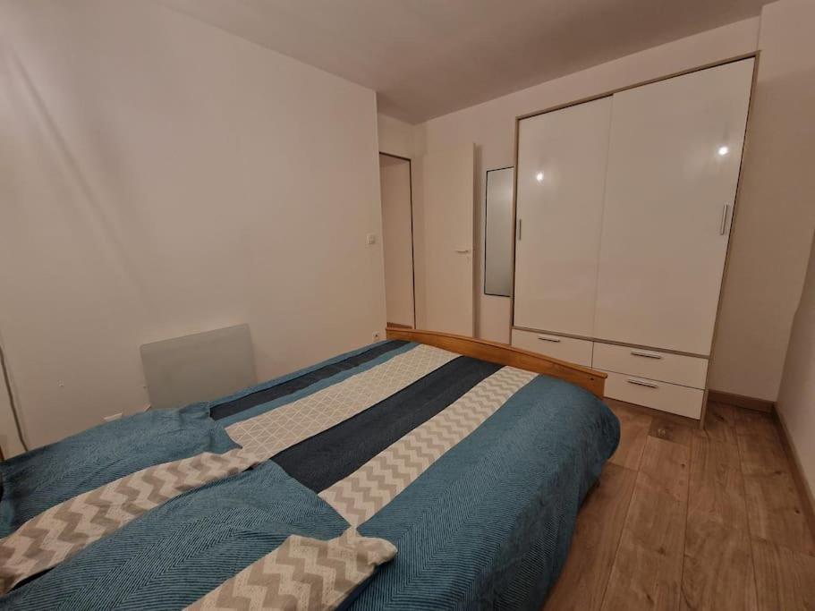 Appartement à 100m Plage des Minimes avec internet - B&B