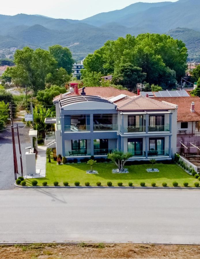 Fyllis Fine Living - B&B