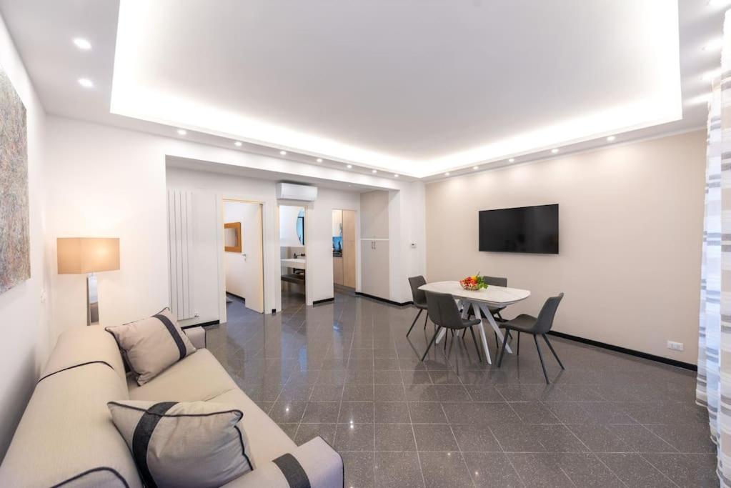 Ca' Disa - Loft moderno centro città - B&B Rapallo